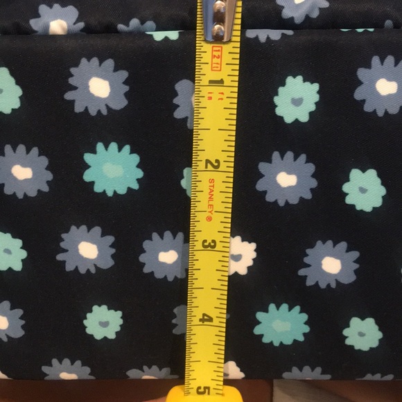 ❤️NEW!!!❤️ Michael Kors Nylon Large Backpack. - Picture 11 of 16